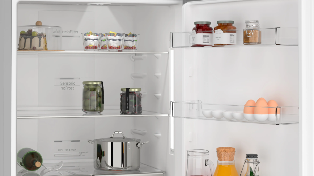 iQ300 Alttan Donduruculu Buzdolabı 186 x 70 cm Kolay temizlenebilir Inox, Total noFrost