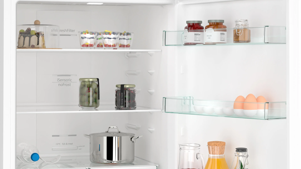 iQ300 Alttan Donduruculu Buzdolabı 186 x 70 cm Beyaz, Total noFrost