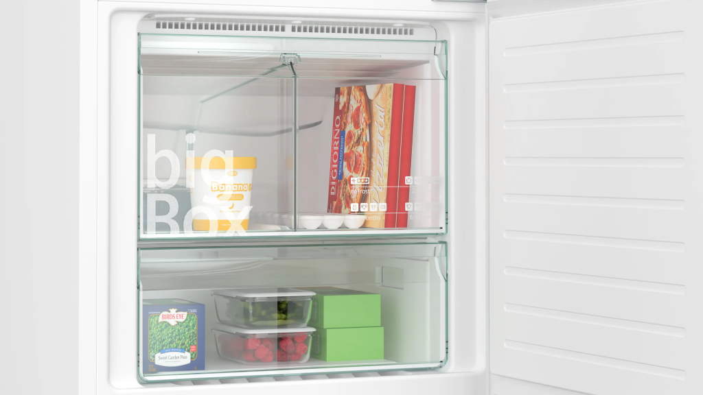 iQ300 Alttan Donduruculu Buzdolabı 186 x 70 cm Beyaz, Total noFrost