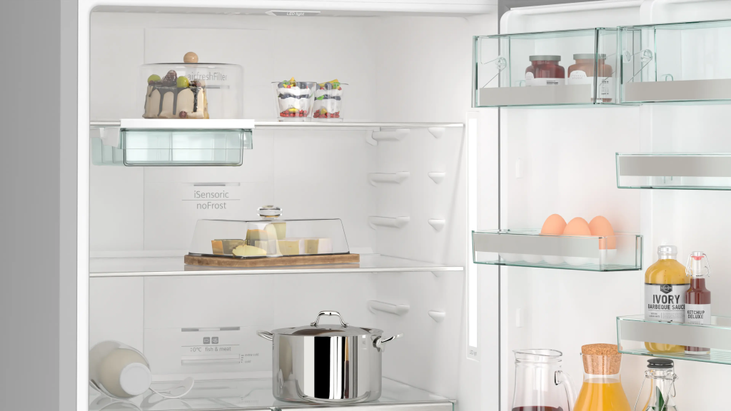 iQ700 Alttan Donduruculu Buzdolabı 186 x 75 cm Kolay temizlenebilir Inox, Total noFrost