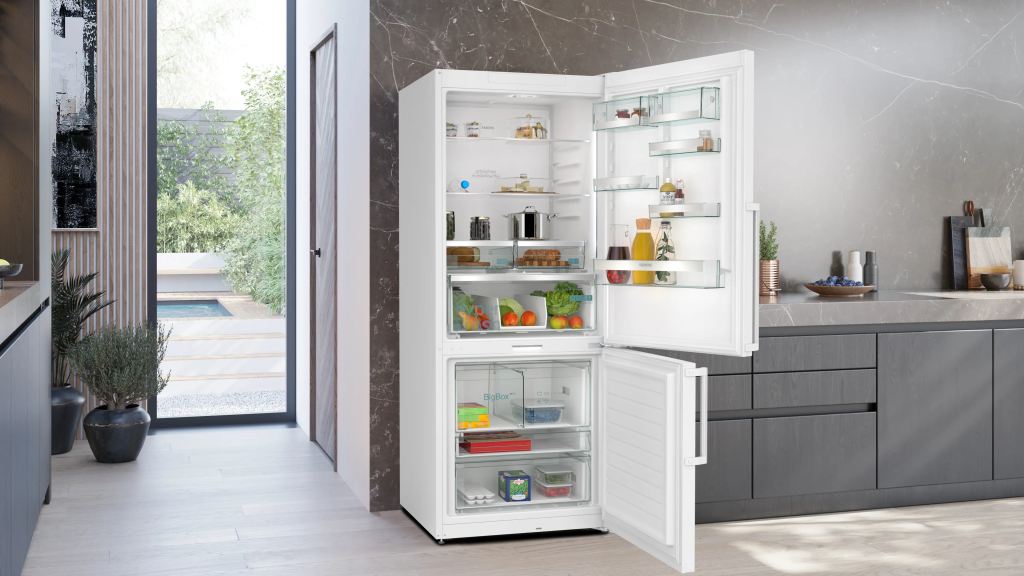 iQ700 Alttan Donduruculu Buzdolabı 186 x 75 cm Beyaz, Total noFrost