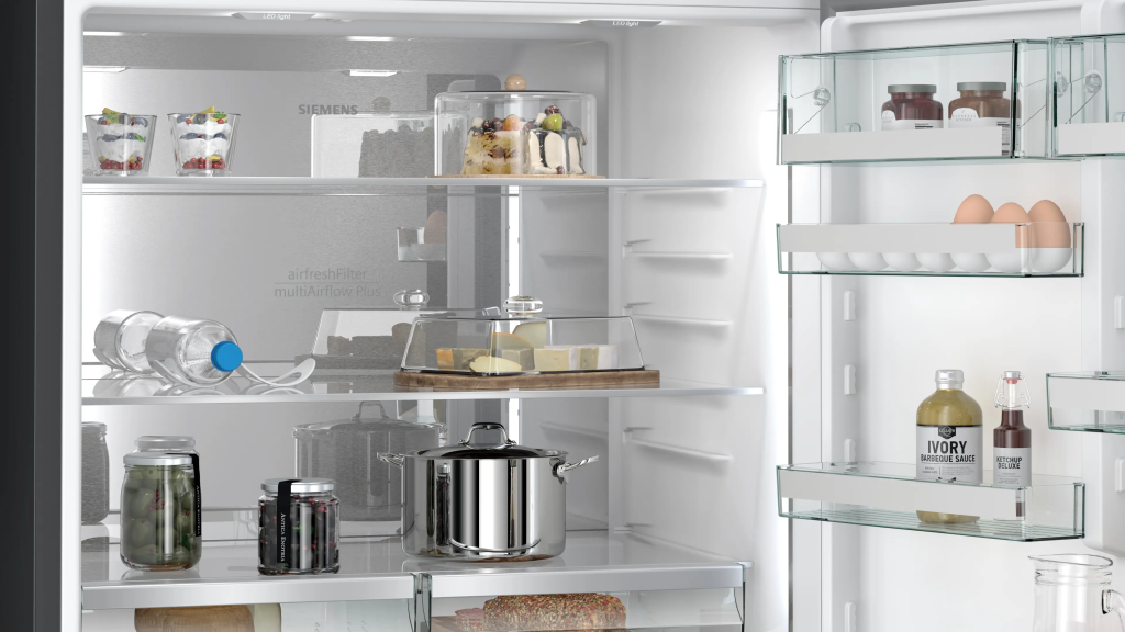 iQ700 Alttan Donduruculu Buzdolabı 186 x 86 cm BlackSteel, Total noFrost